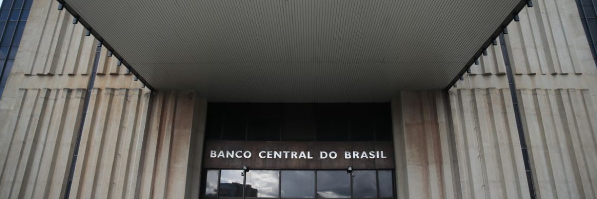 Edifício-sede do Banco Central no Setor Bancário Norte, em lote doado pela Prefeitura de Brasília, em outubro de 1967