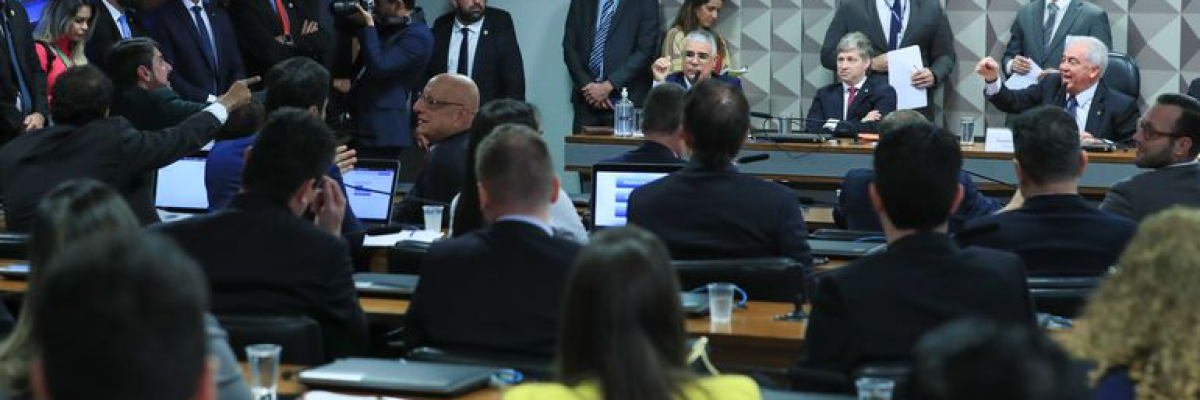 Sessão de instalação da CPMI de 8/1
Foto: Lula Marques/ Agência Brasil